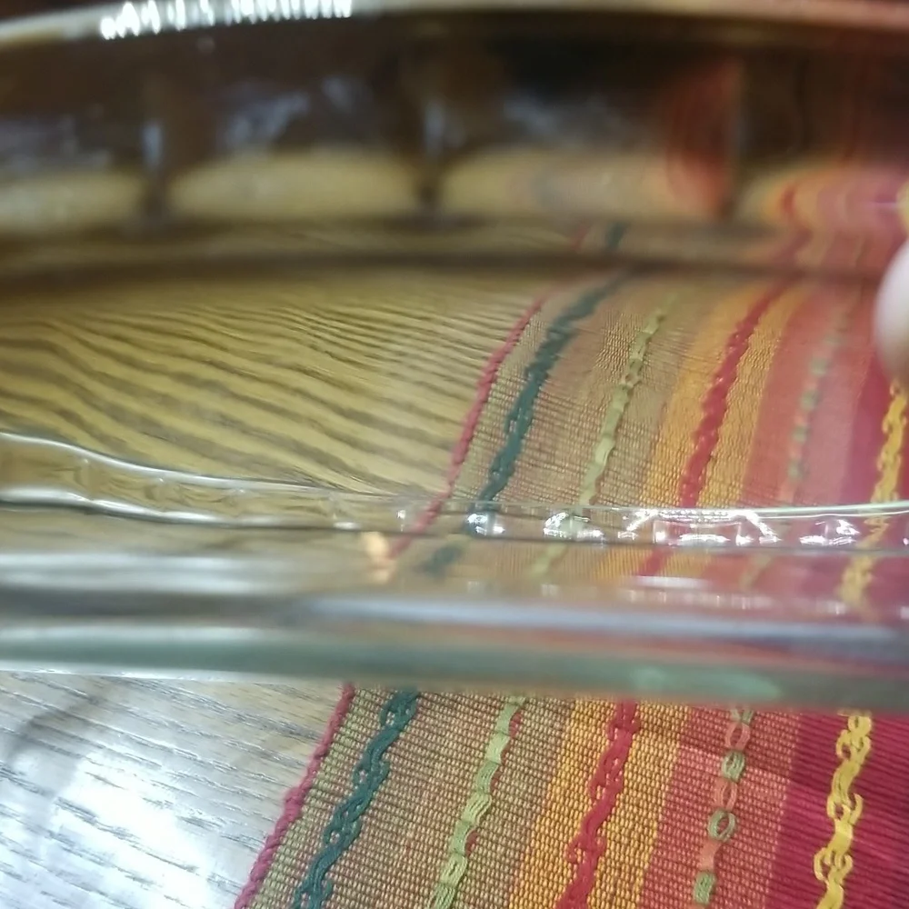 Pyrex Pie plate - Picture 3 of 3
